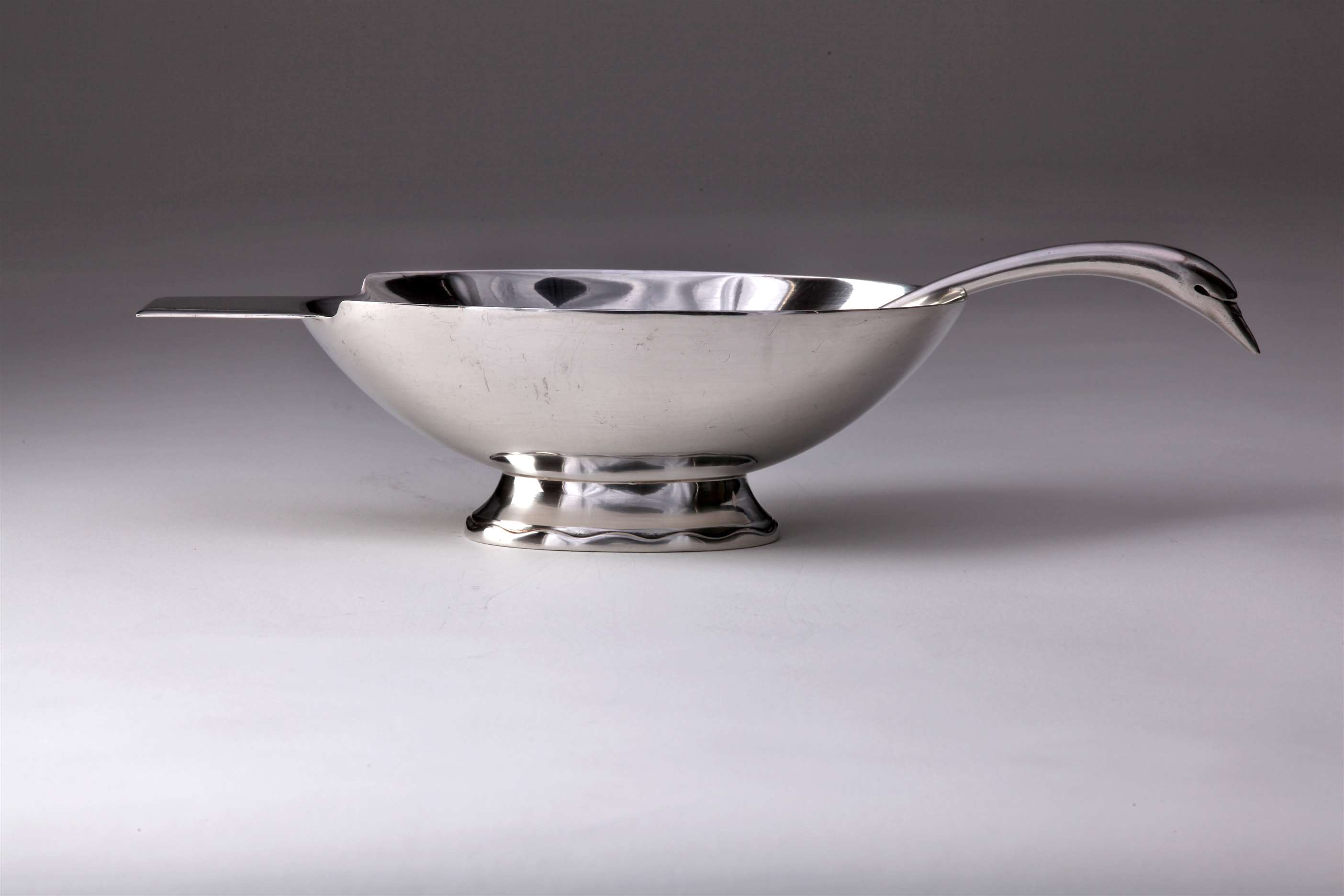 Saucière En Métal Argenté Christofle - État Parfait, Reproduction Contemporaine