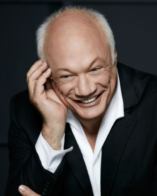 EE Schmitt
