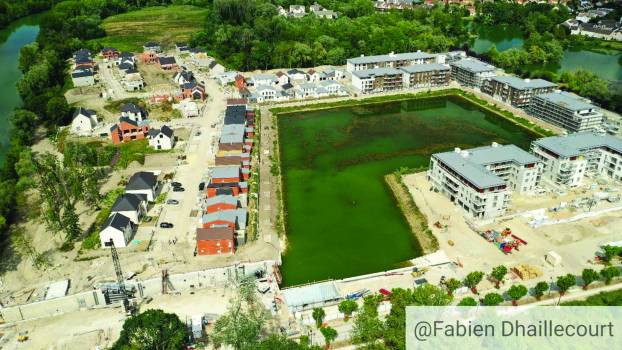 Le Port fluvial de plaisance se termine