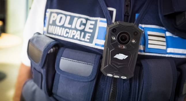 Les policiers municipaux dotés de caméras piétons