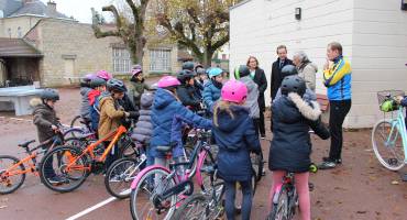 Savoir rouler à vélo : un plan spécifique pour les écoles